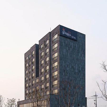 Little Prince Hotel Gunsan Εξωτερικό φωτογραφία