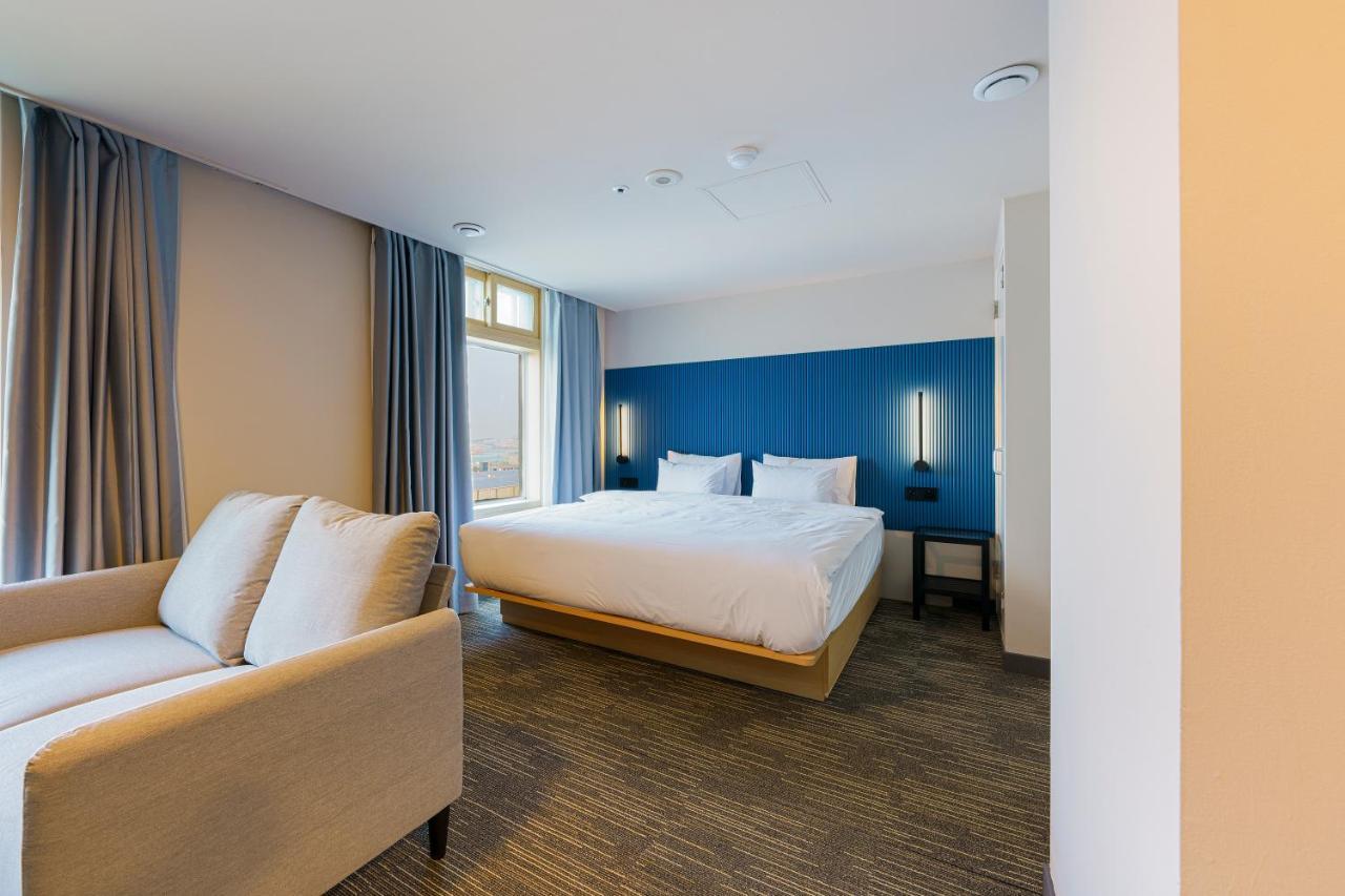 Little Prince Hotel Gunsan Εξωτερικό φωτογραφία