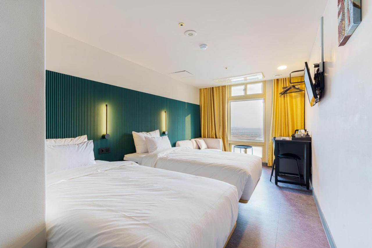 Little Prince Hotel Gunsan Εξωτερικό φωτογραφία